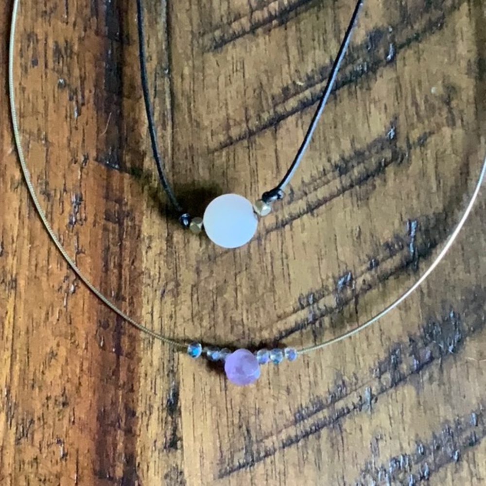 On-trend chokers โ๐ผ - Picture 2 of 3